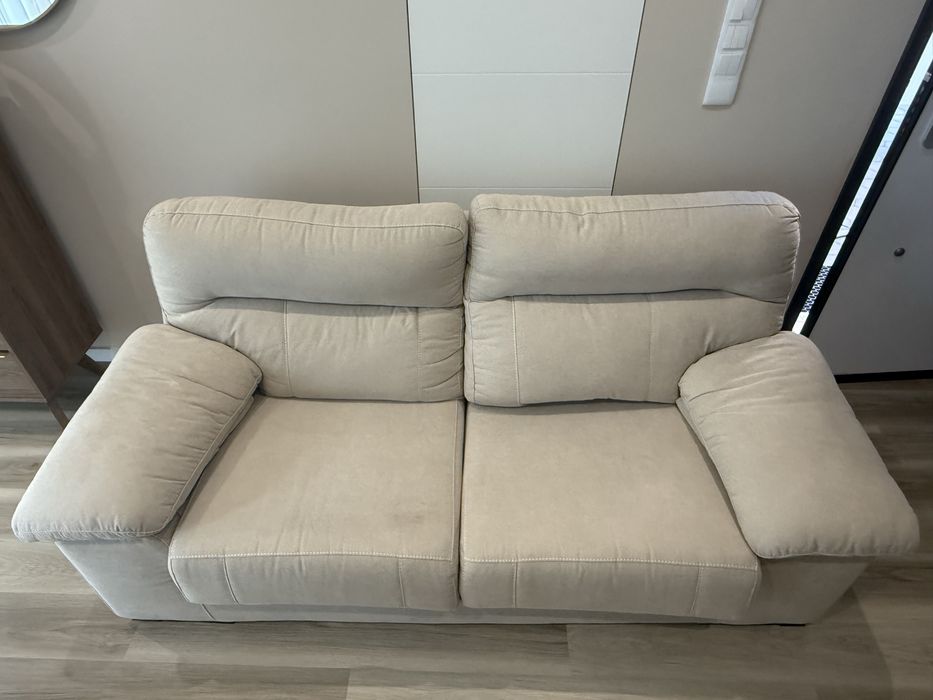 Sofa 3 lugares bege