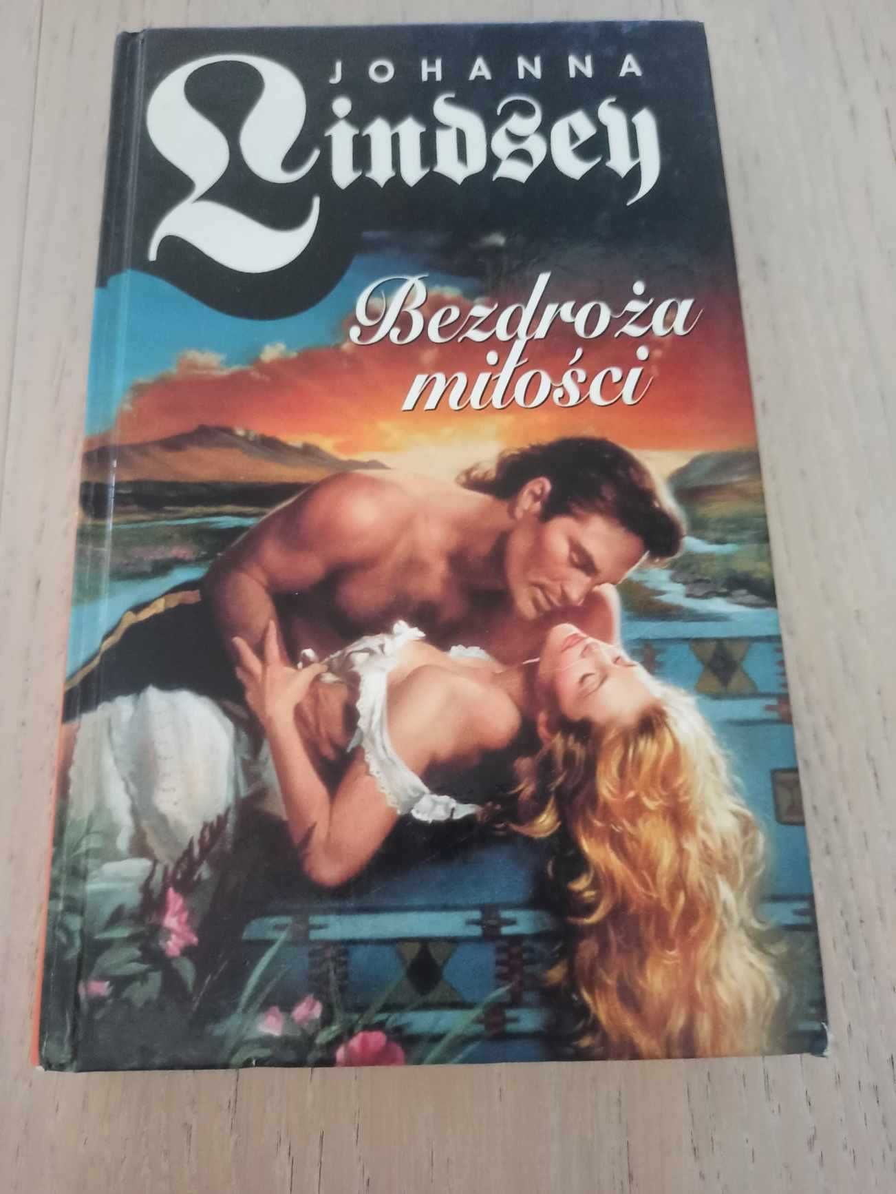 Johanna Lindsey-Bezdroża miłości