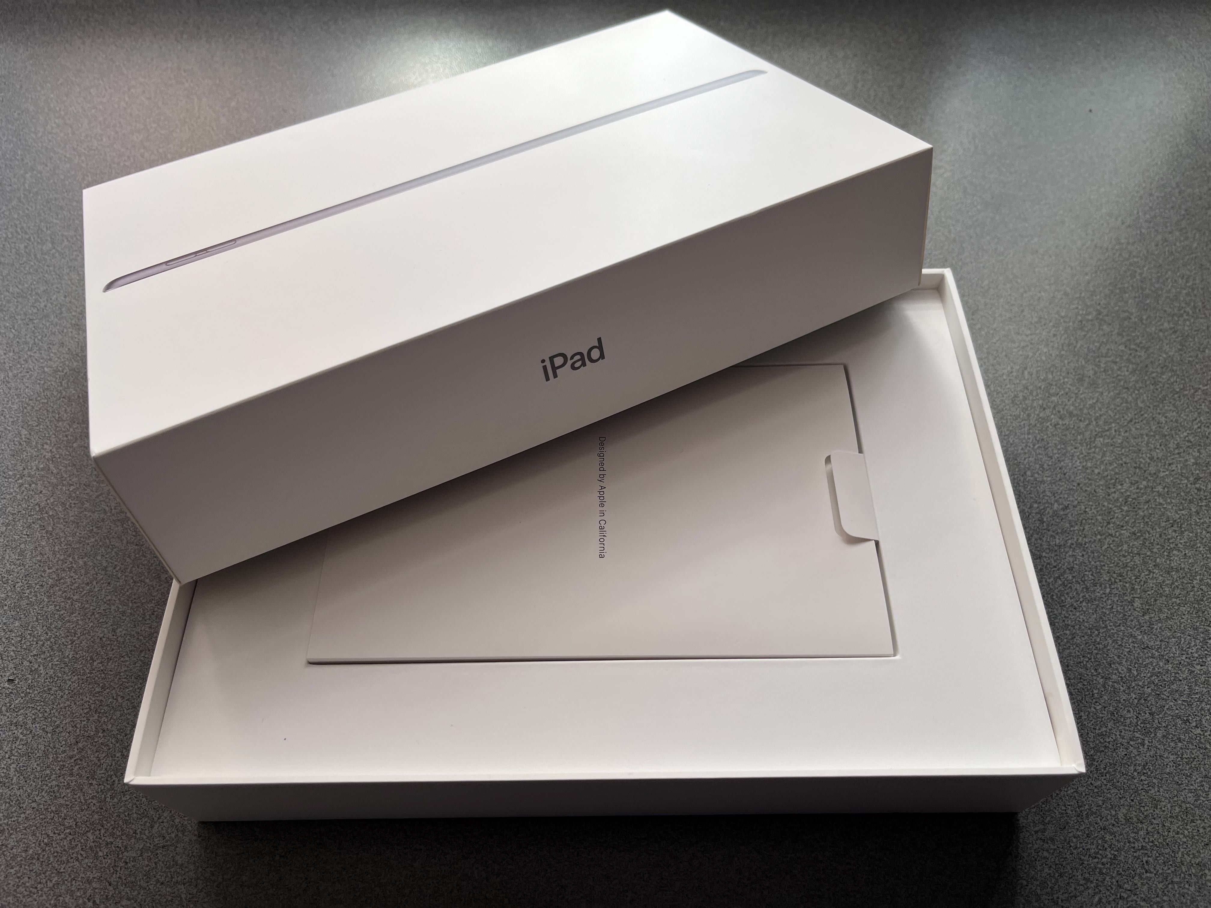 iPad 10.2 (2022) 9ª geração 256 GB - WiFi - Cinzento Sideral