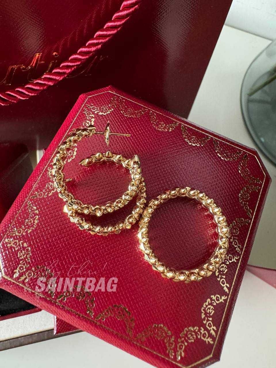 В наличии сережки  Cartier Clash Картье Клеш золото