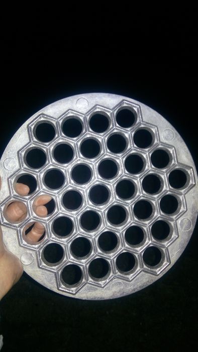 Пельменица, пельменниця, форма для приготування пельменів