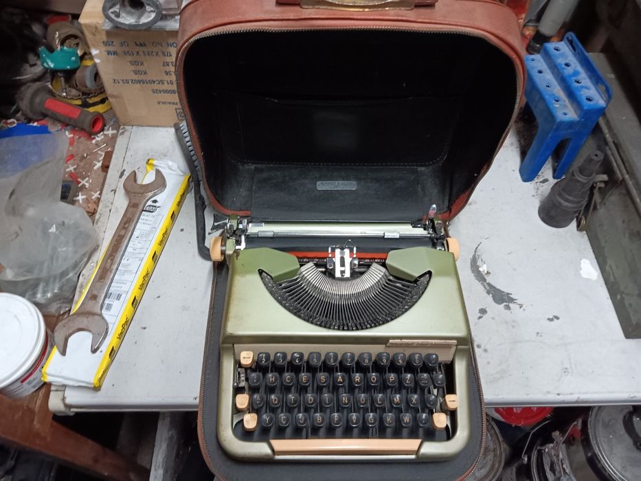 Lote de maquinas de escrever