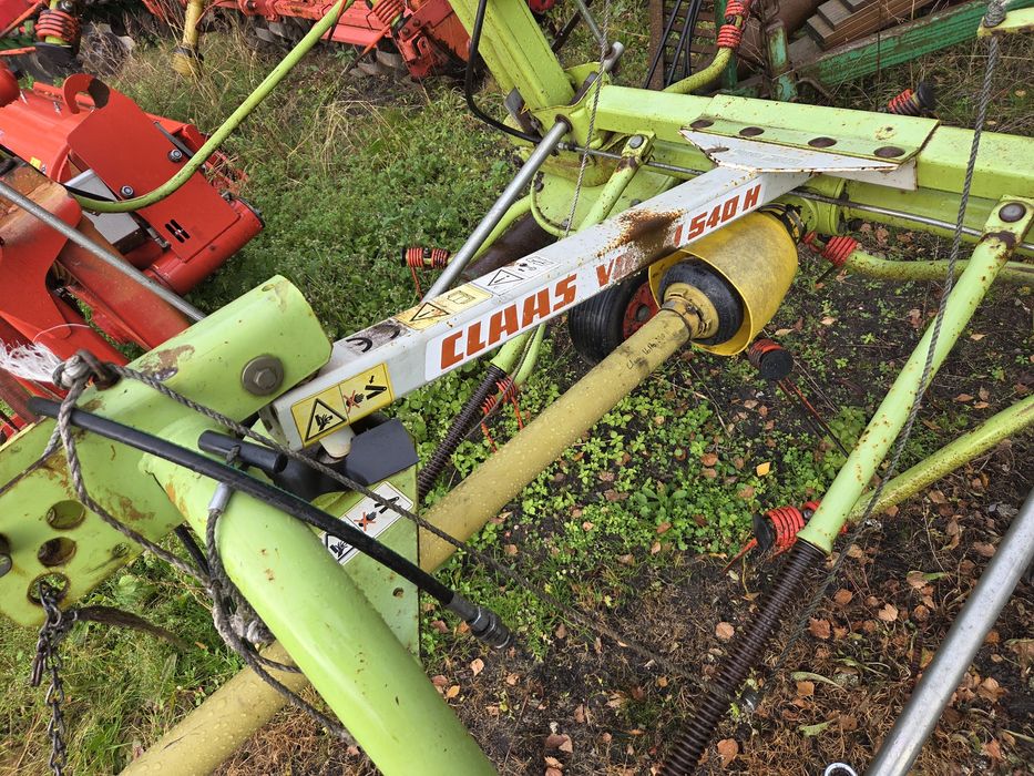 Przetrzasarka przewracarka Claas volto 540 przetrzasacz