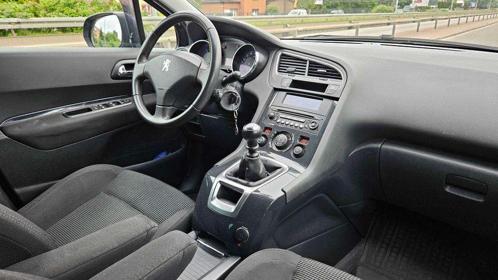 Peugeot 5008 1.6 HDI / 7-Osobowy / 1 Właściciel od 10 lat / Serwis