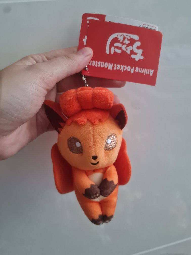 Vulpix maskotka pluszak zabawka brelok pokemon pokemony go