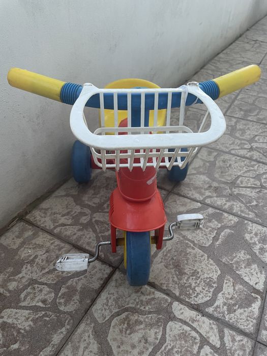 Triciclo para criança