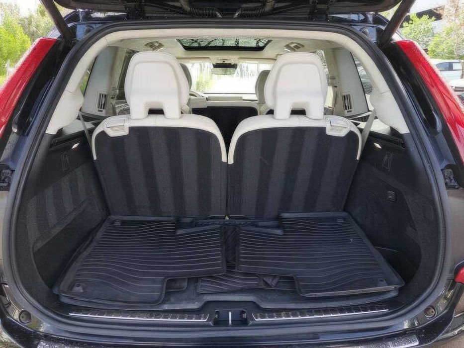 Volvo XC90 T6 Inscription      2019