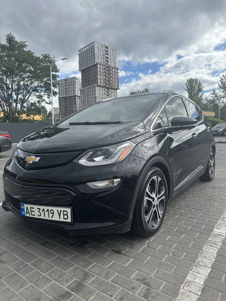 Аренда Авто Днепр (вся Украина) Tesla 3/X/Y Chevrolet Bolt Вся Украина