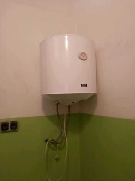 Sprzedam podgrzewacz wody 40 l