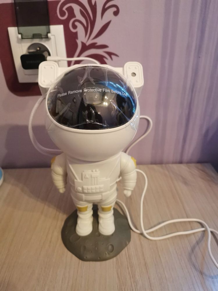 Projektor Gwiazd Astronauta Lampka Nocna Dla Dzieci + Pilot