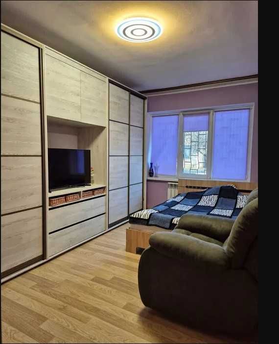 Продаж квартири с.Крюківщина,вул.Мічуріна,3-на,меблі,техніка
