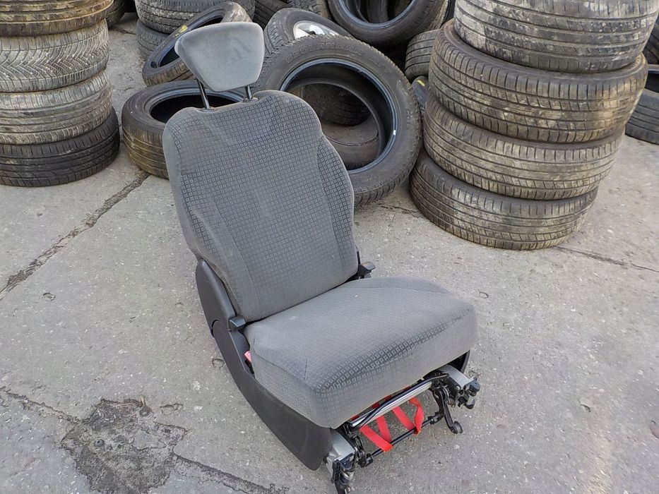 PEUGEOT 807 LANCIA PHEDRA FIAT ULYSSE CITROEN C8 FOTEL FOTELE PASAŻERA