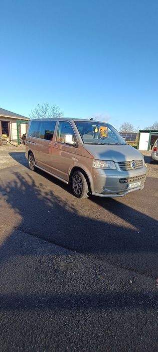 Volkswagen Transporter T5 Caravelle