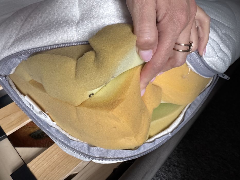 Продам матрац на ліжко