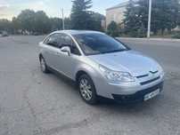 Продам Citroen C4 2010 года седан дизель