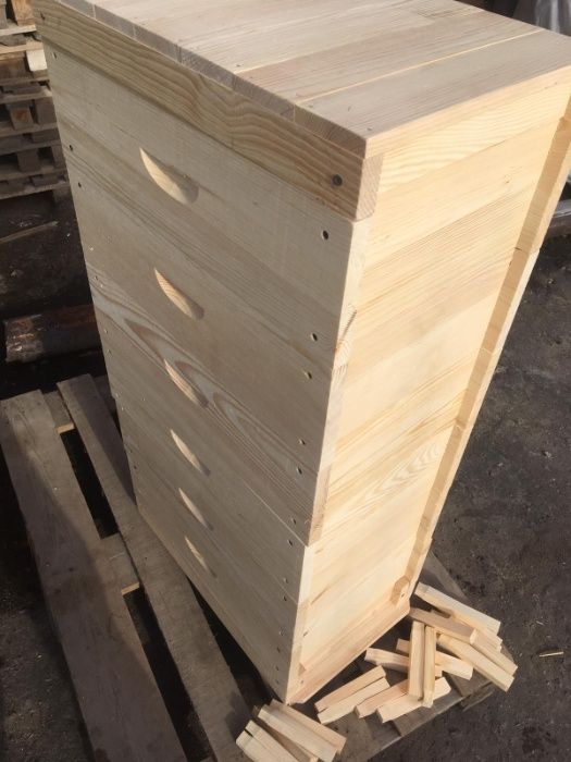 Улей рогач, улей рогатый, рамки для пчёл, мед,