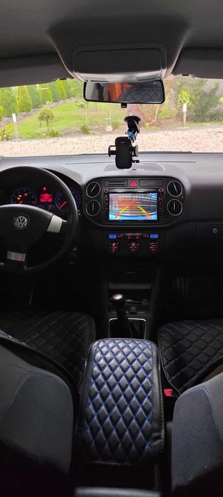 Sprzedam Volkswagena Golf 5 plus 1.6 MPI z Gazem