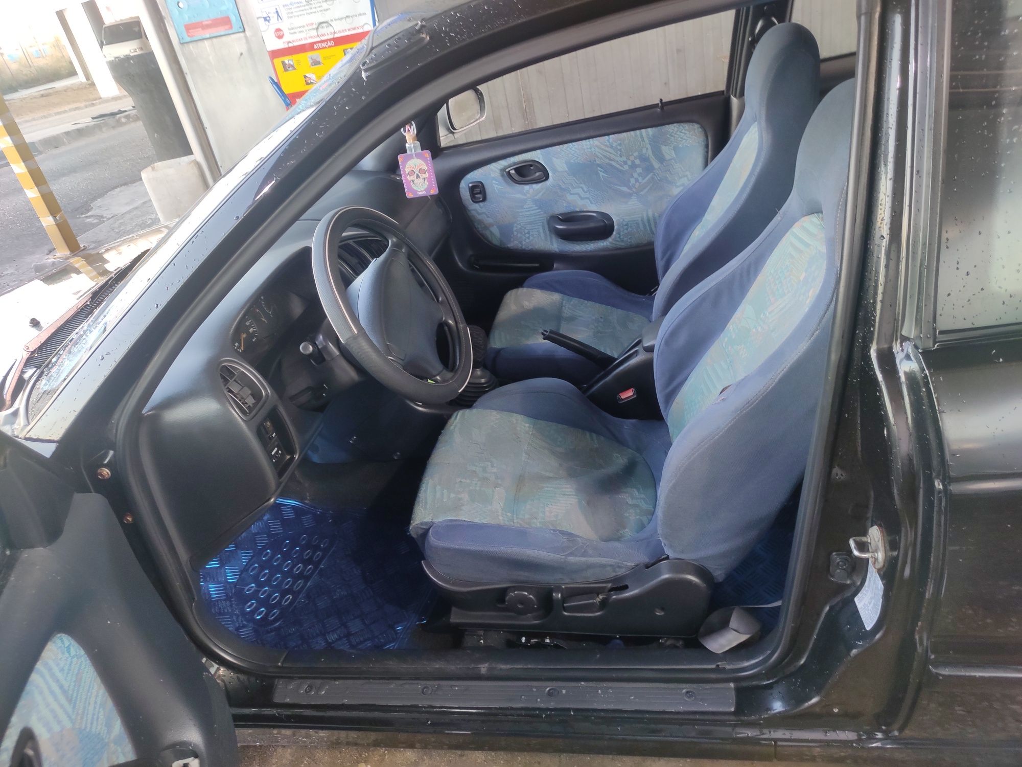 Troco por mota Suzuki baleno 1.3