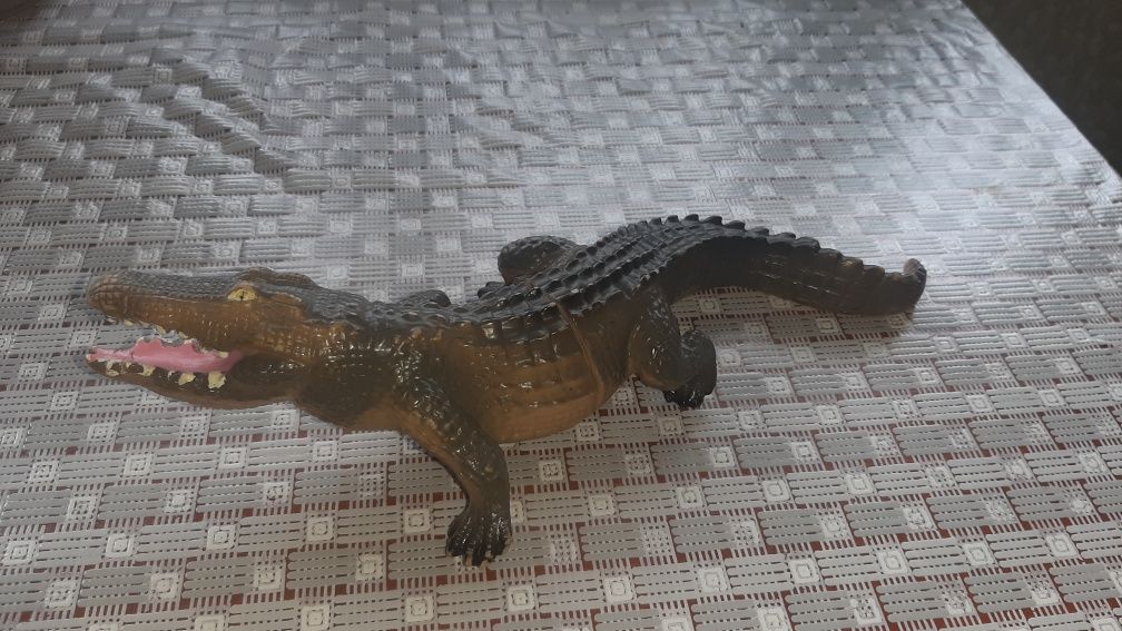 Динозавр/рептилія