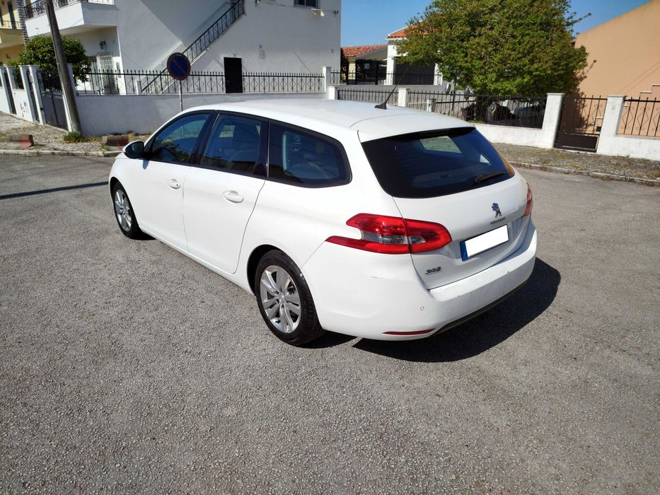 Peugeot 308  SW1.5 HDI.cx6.120cv