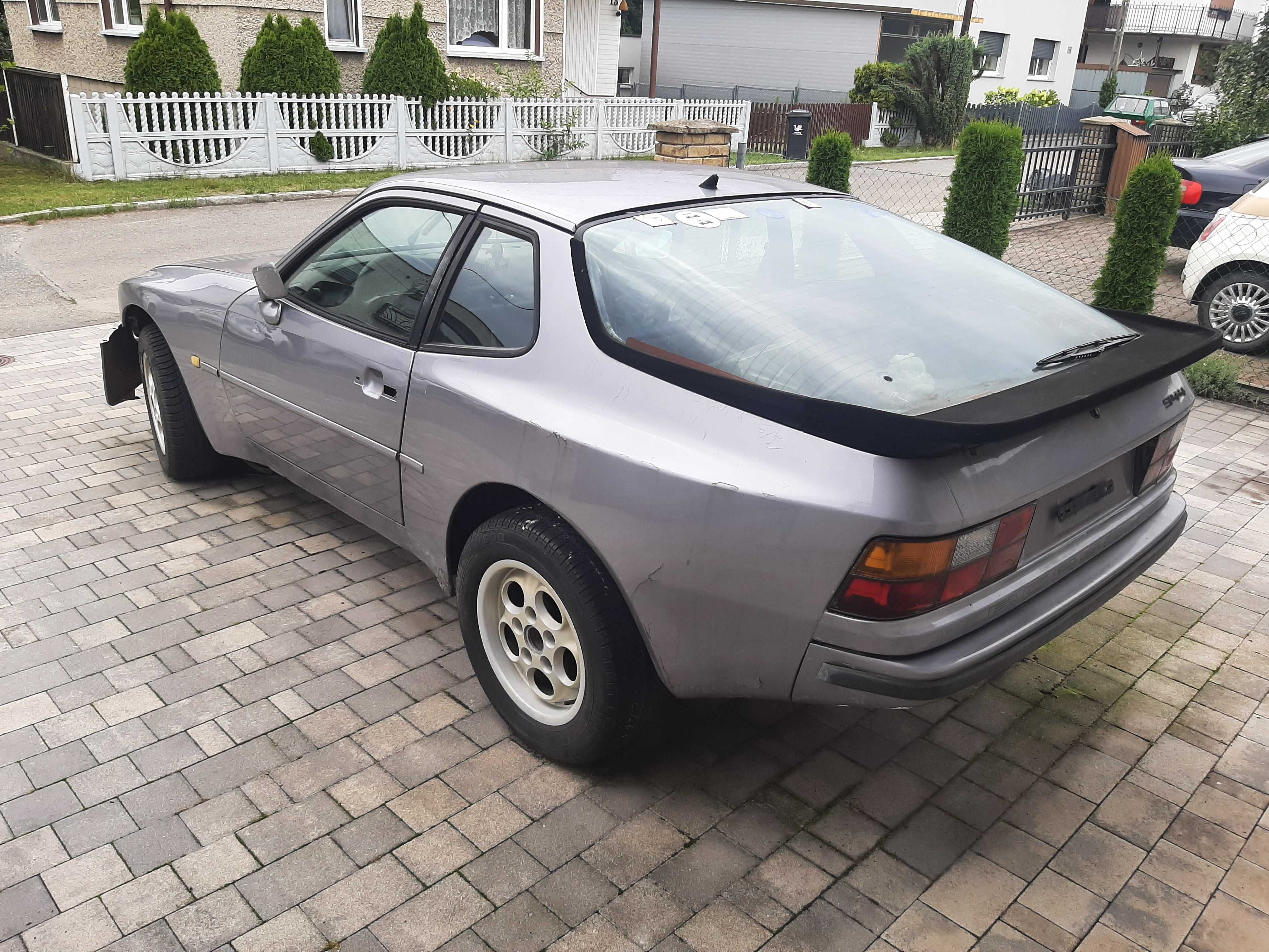 porsche 944 do renowacji lub na części