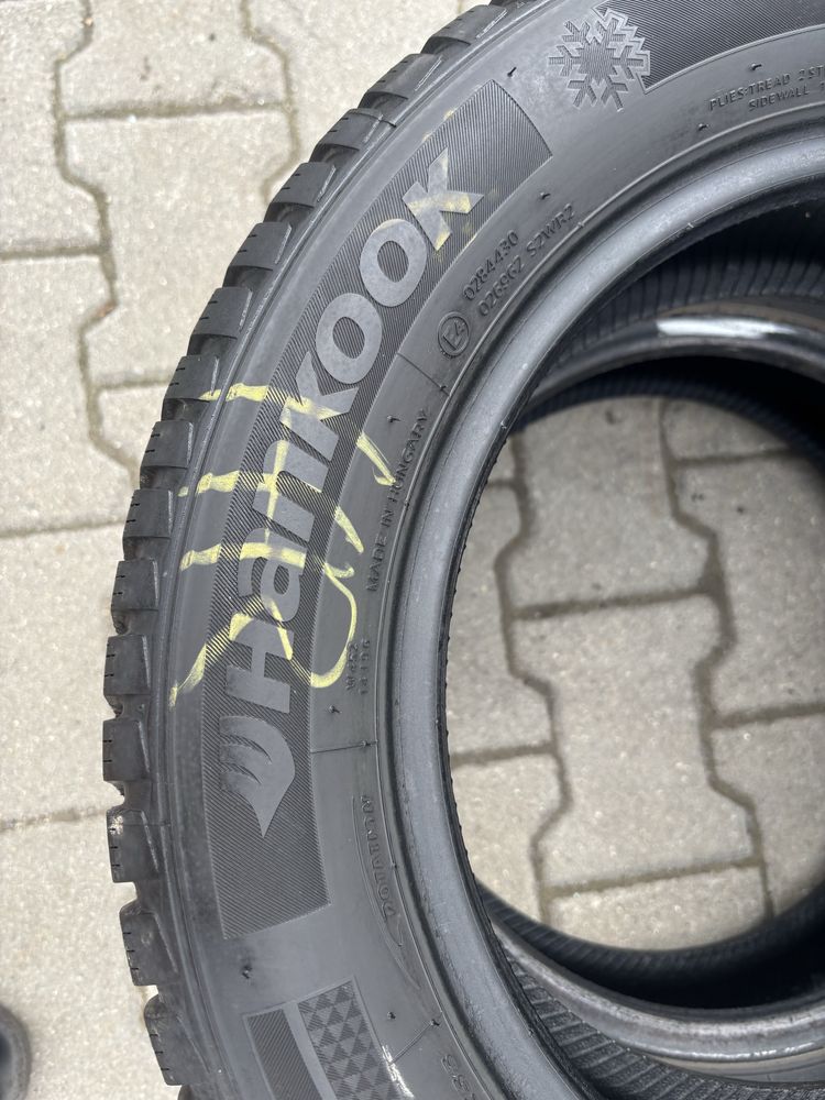 Para opon zimowych 185/60 R15 Hankook