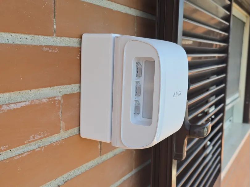 Suporte Expansor para Sensor Ajax Tenda Exterior 100mm