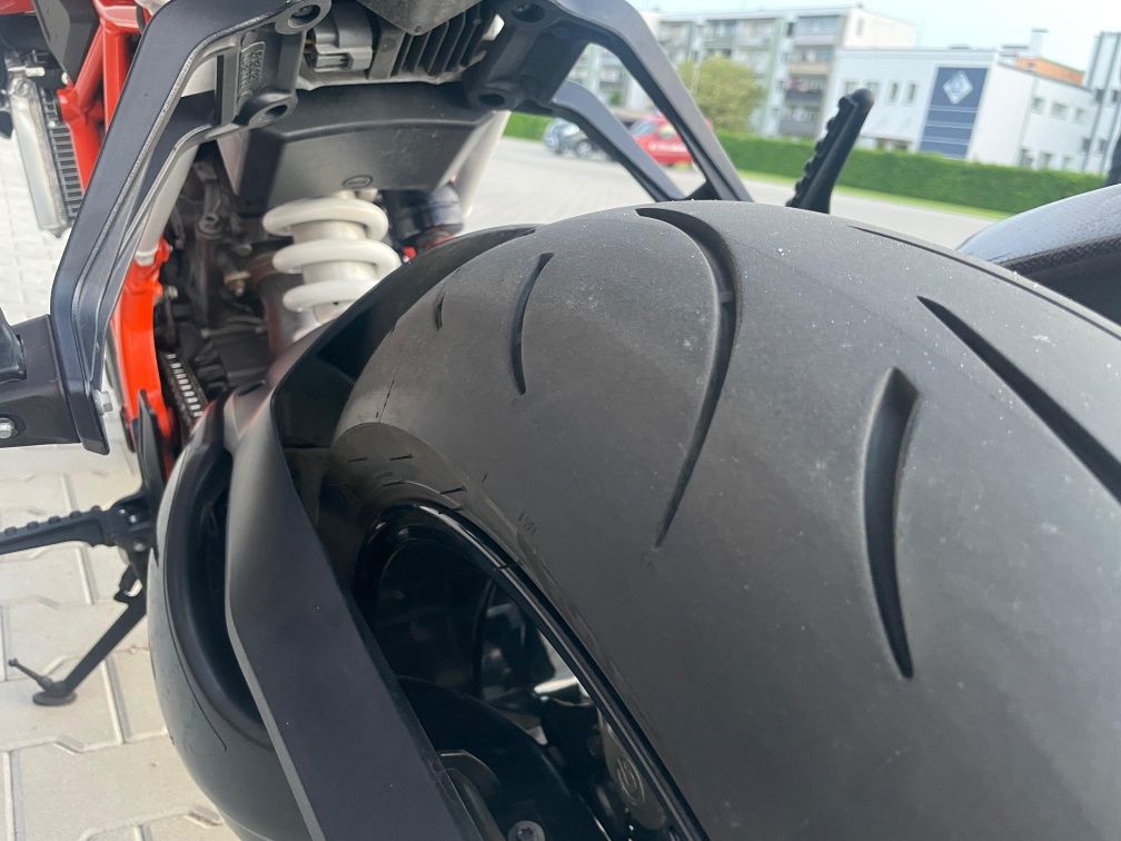 KTM Super Duke 1290 r