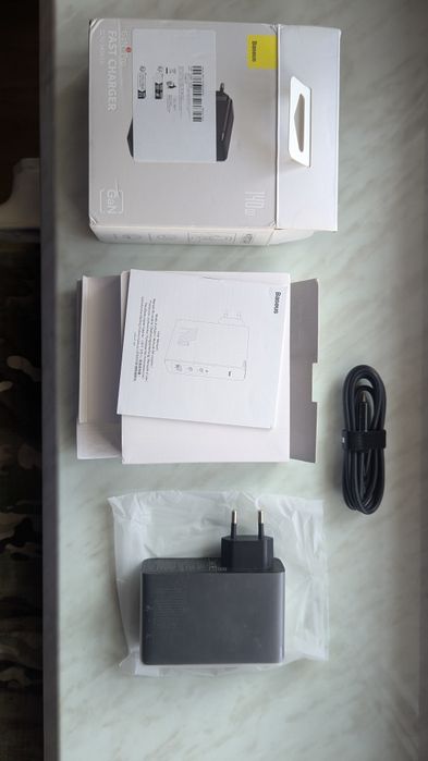 Baseus 140w зарядний блок живлення