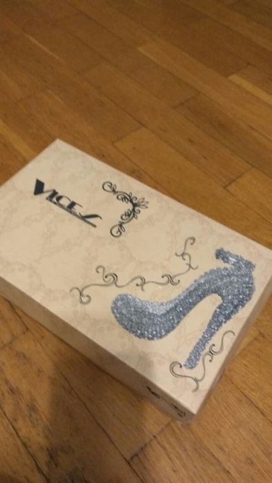 Buty szpilki czarne, 41, atłas,