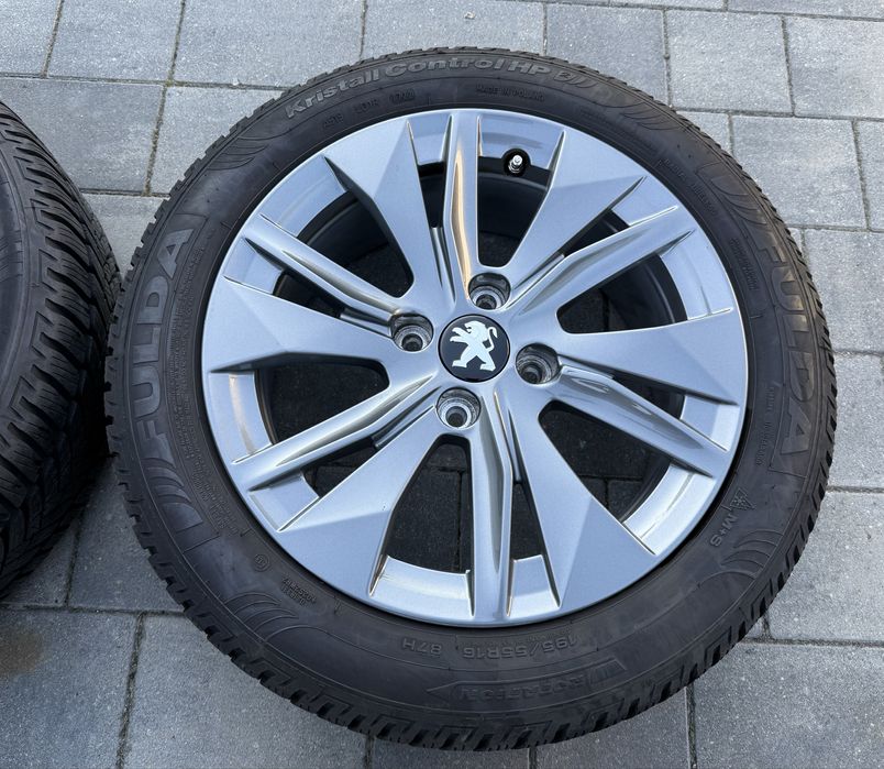 Oryginalne Felgi Peugeot 208 4x108 6.5J ET32 195/55R16 97H Zima 2022r
