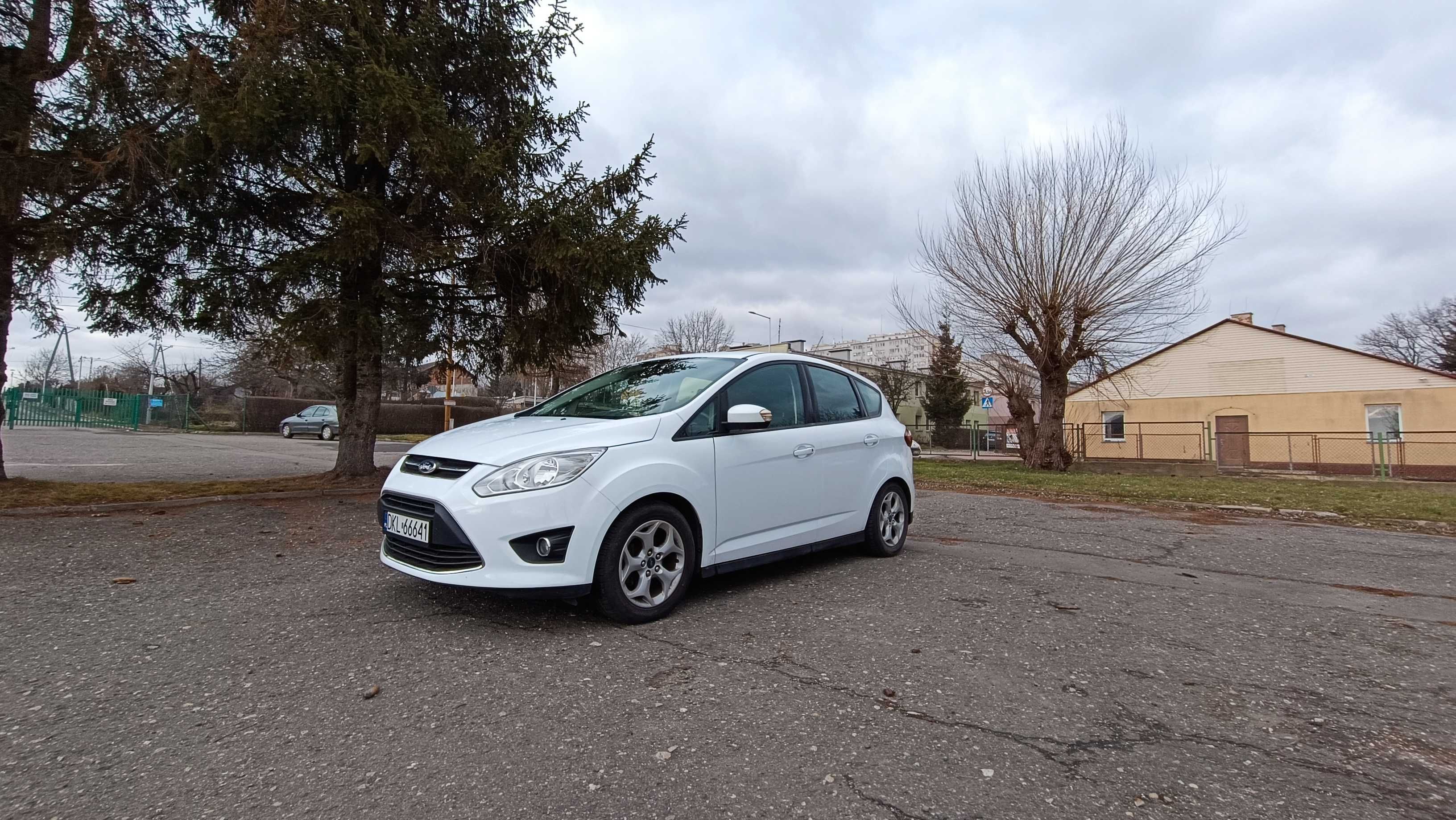 Ford C MAX 1,6 benzyna 125 KM