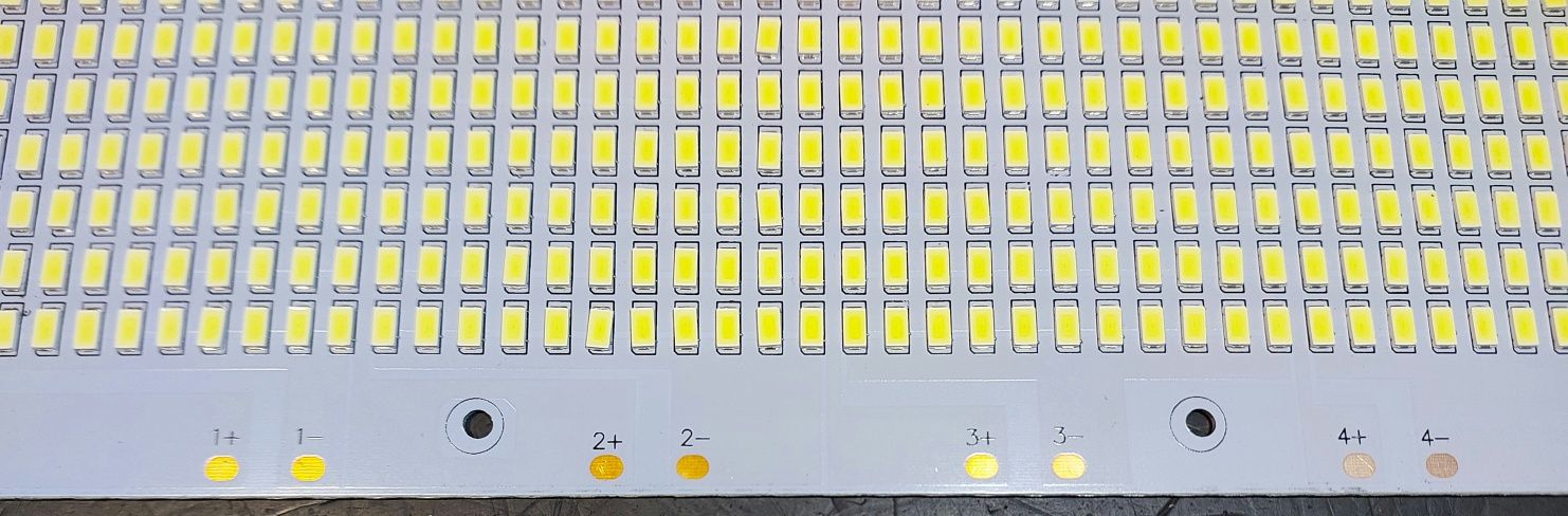 Матрица для LED прожекторов TX-20923 200W белый 5000K