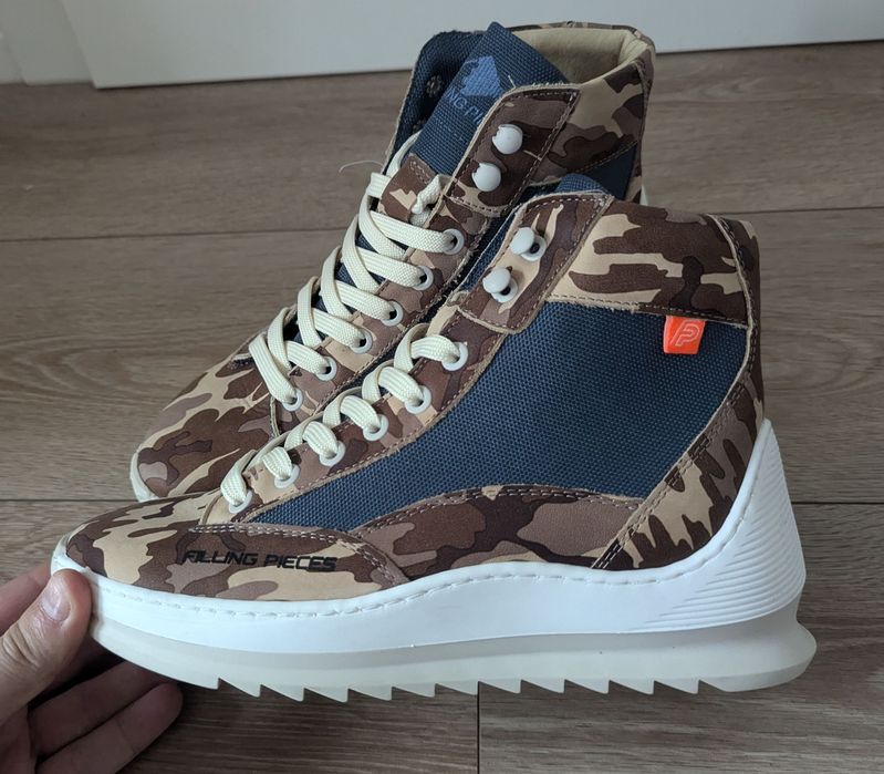 Преміальні кросівки ручної роботи від Filling Pieces 37р. 24.5-25см.