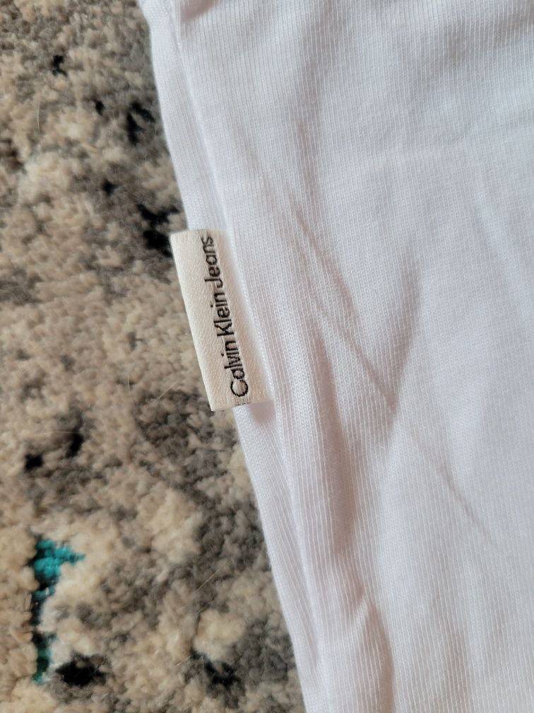 Nowa koszulka damska Calvin Klein M
