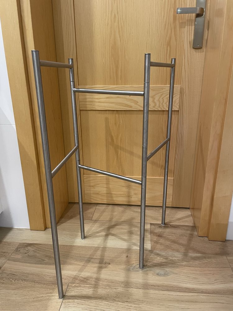 Wieszak na ręczniki stojacy ikea Brogrund