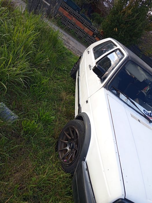 Troco ou vendo golf mk2