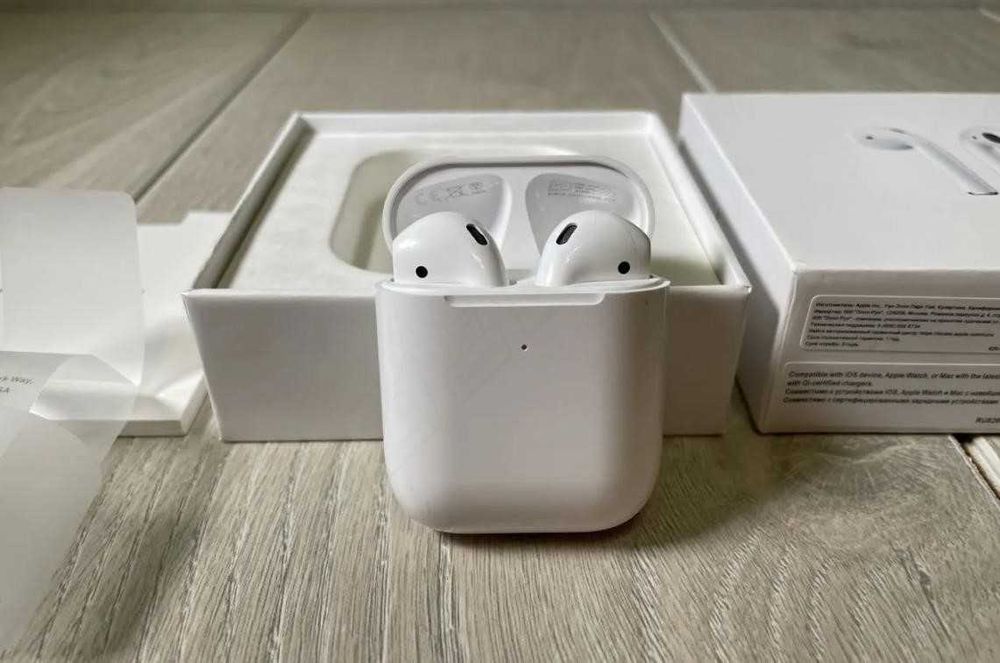 Беспроводные наушники Airpods 2 Лучшее качество! Выгодная цена!!
