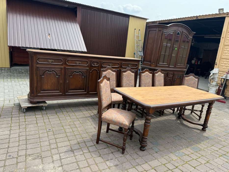 Zestaw mebli-komoda witryna stół krzesła w całości dębowe