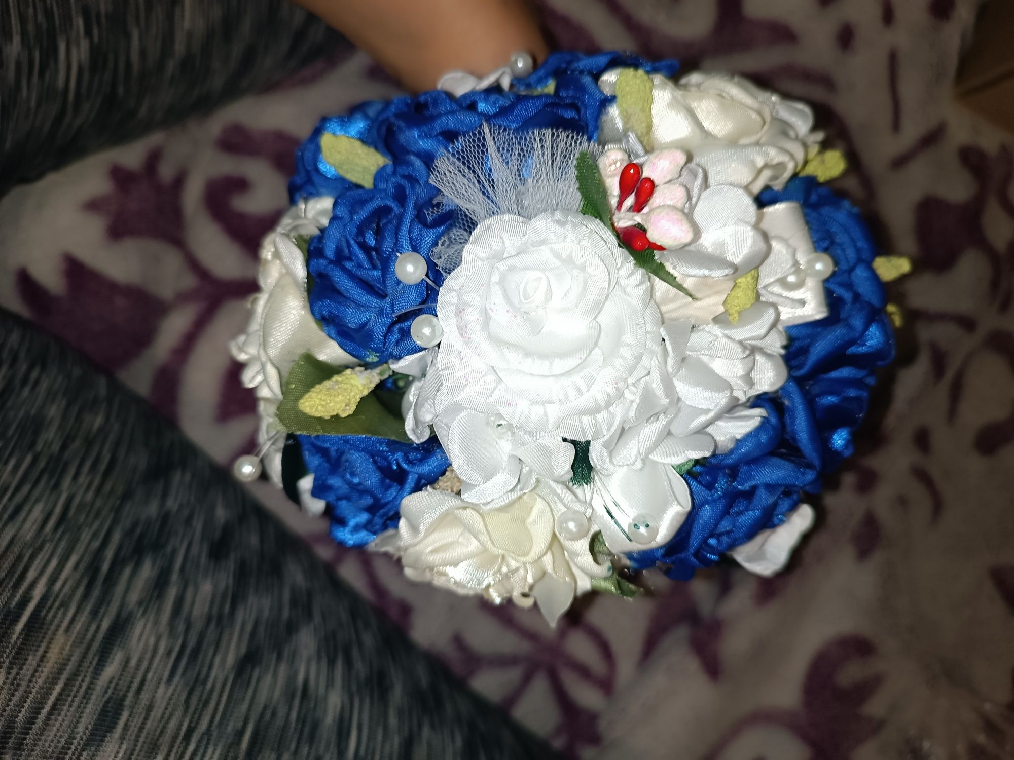 Гарний весільний букет штучні квіти