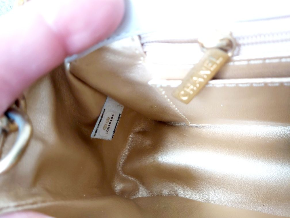 Chanel torebka ecru biała mała skóra naturalna łańcuszek