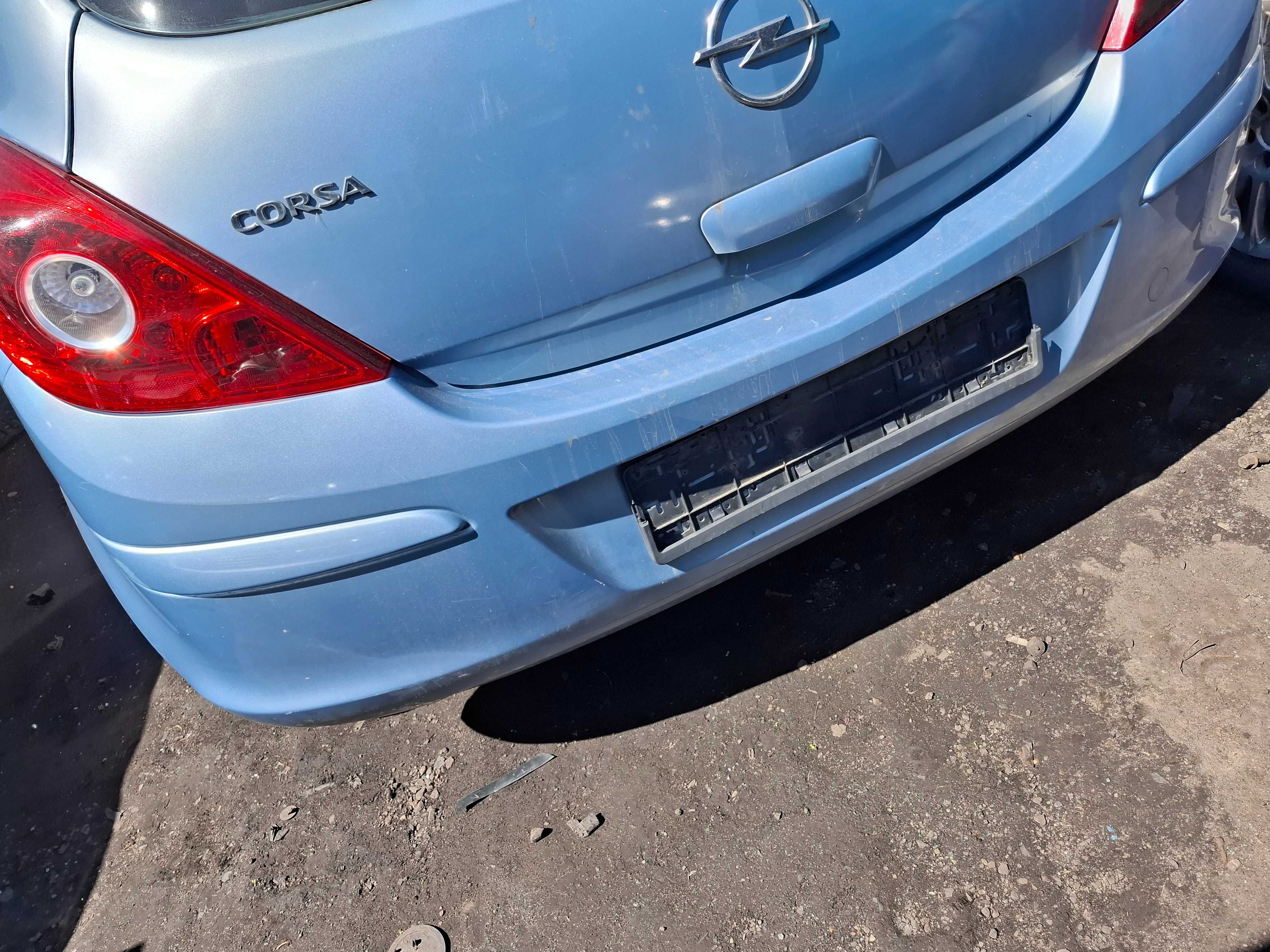 Zderzak tył tylni Opel Corsa D 3 drzwi Z21C