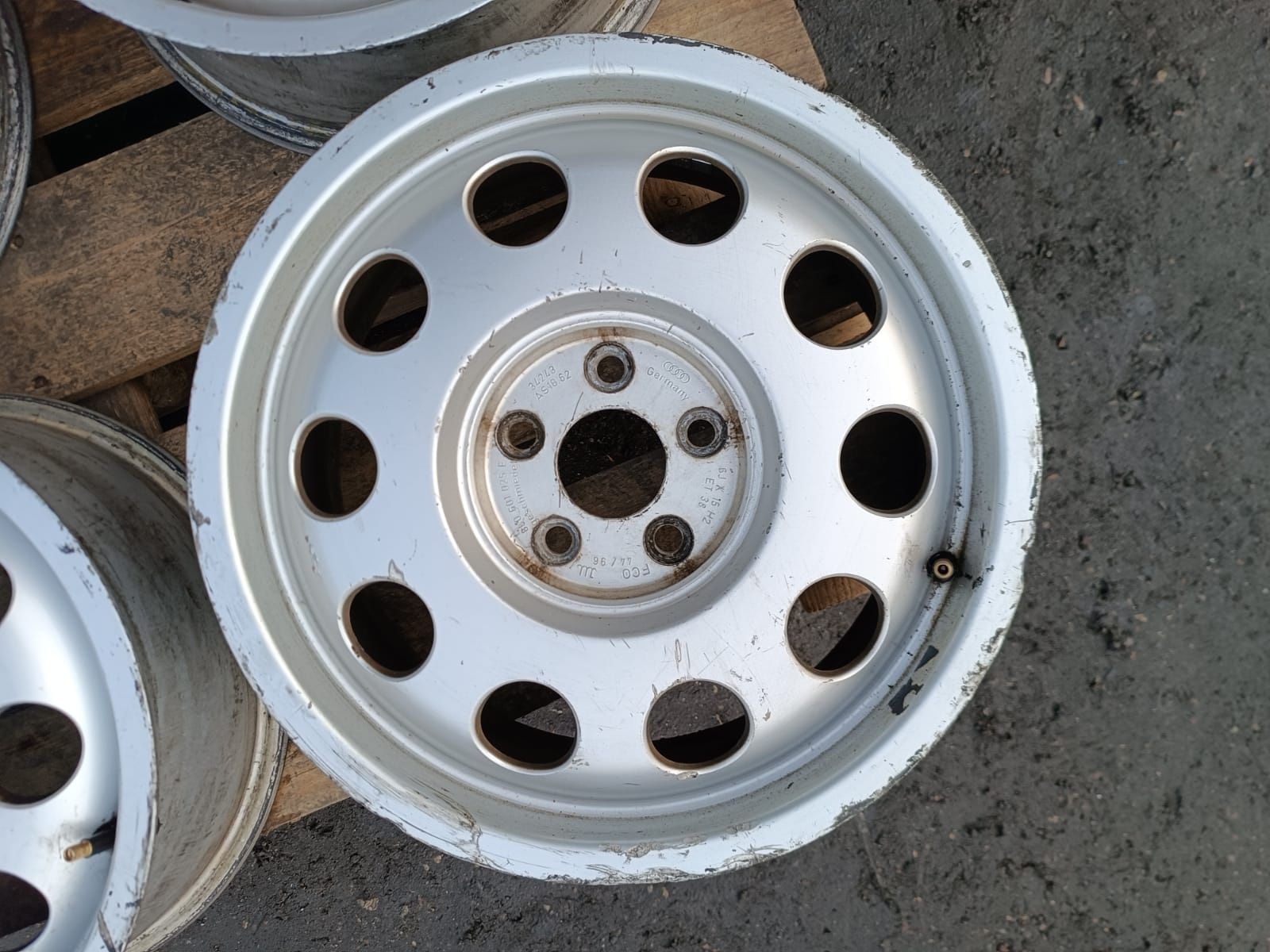 Alufelgi 15 Audi A3 A2 A1 VW Golf IV Bora Polo Skoda Fabia Ibiza 5x100