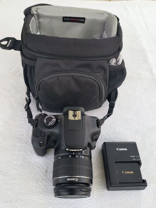 Câmera Canon 4000D*Como Nova*+ lente 18-55m +cartão SD 64gb