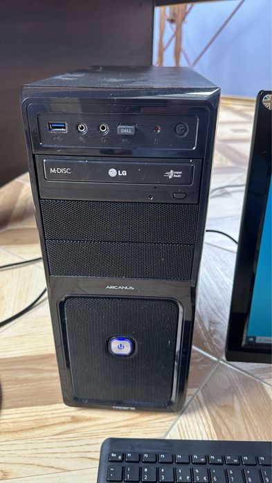 Zestaw komputerowy  Intel Core i3 bez klawiatury i myszki !