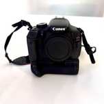 CANON 600D c/ Lente 18/200