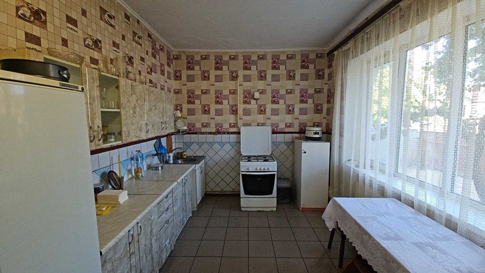 Добротний капітальний будинок - Яготин. Є ВІДЕООГЛЯД.