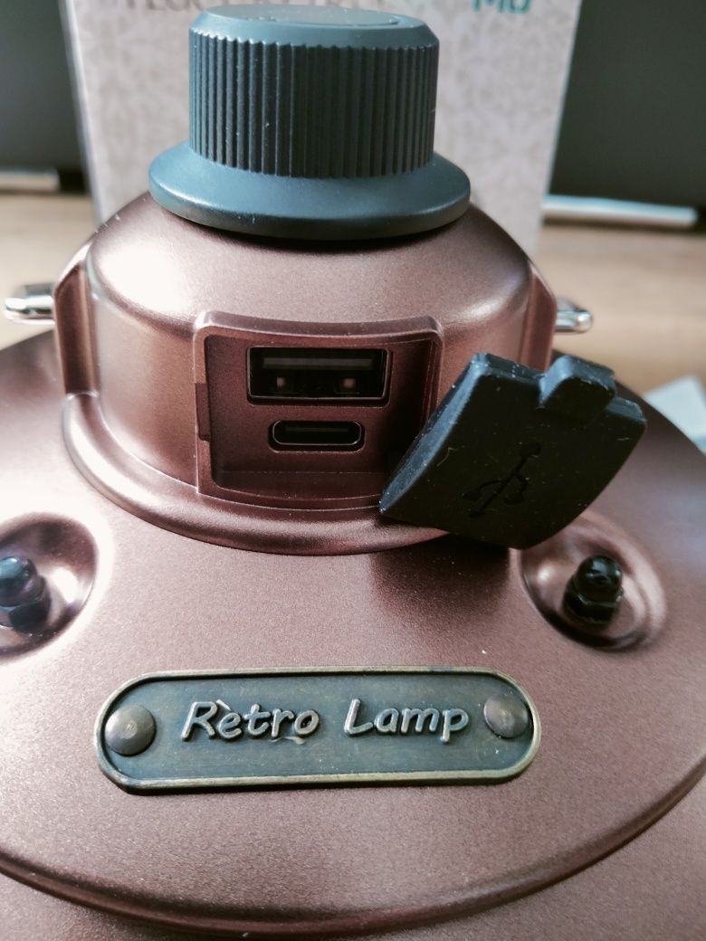 Lampa wisząca LED camping retro