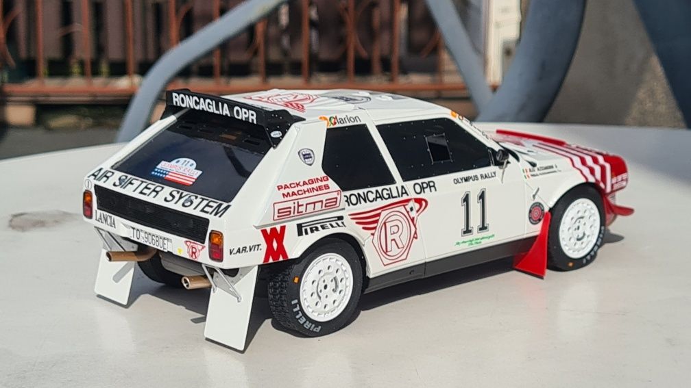 Lancia Delta S4 Gr.B Olympus Rally Otto 1/18