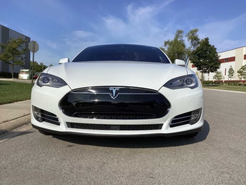 Tesla Model S 100 D Performance      2019